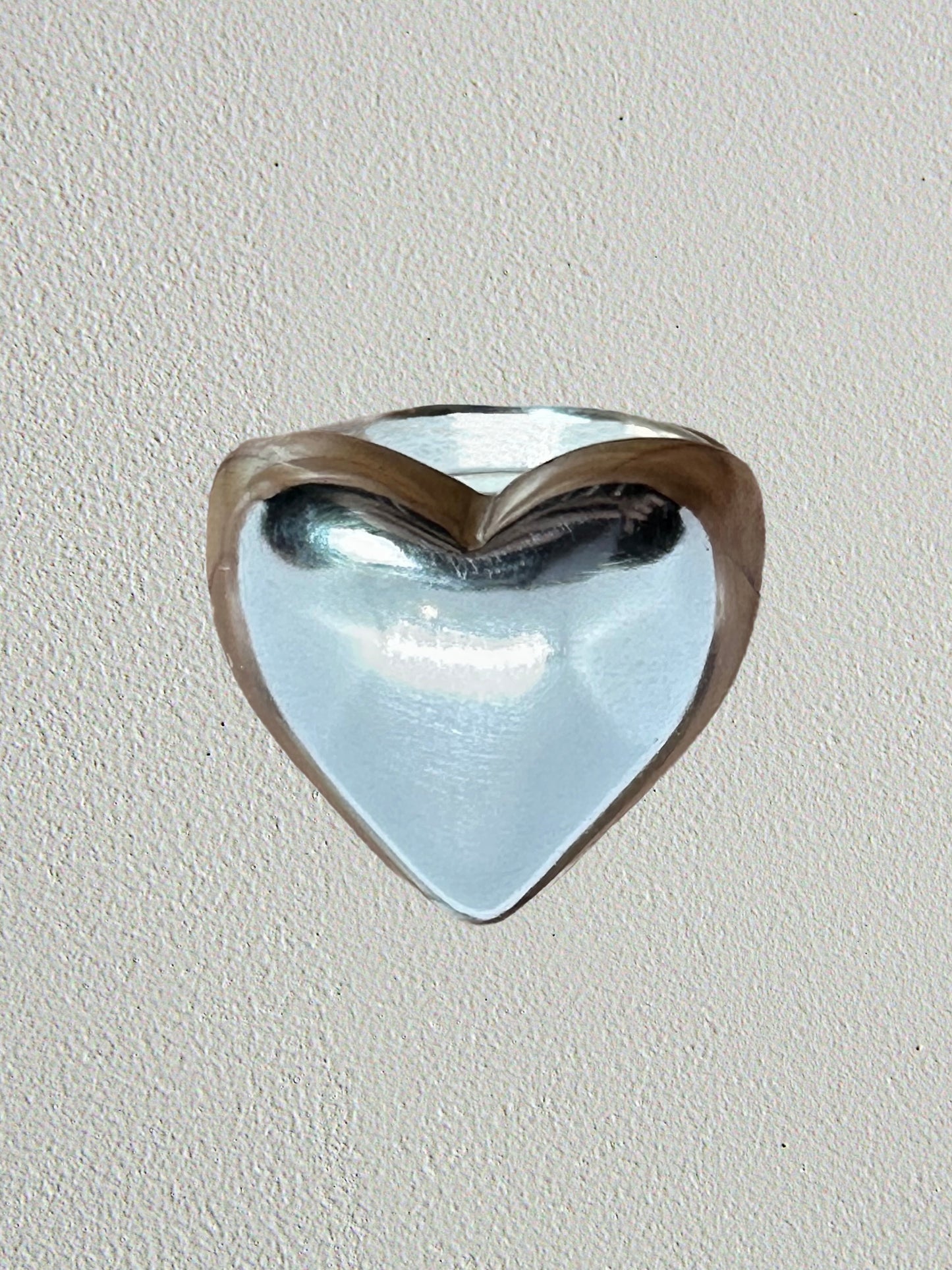 “Je Me Love” ring